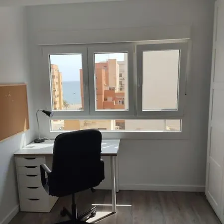 Bonito Piso Con Vistas A La Playa Apartamento Almería