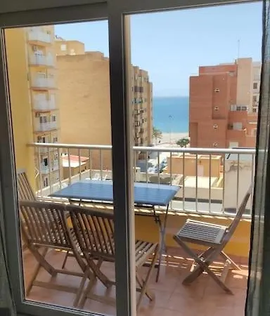 Bonito Piso Con Vistas A La Playa