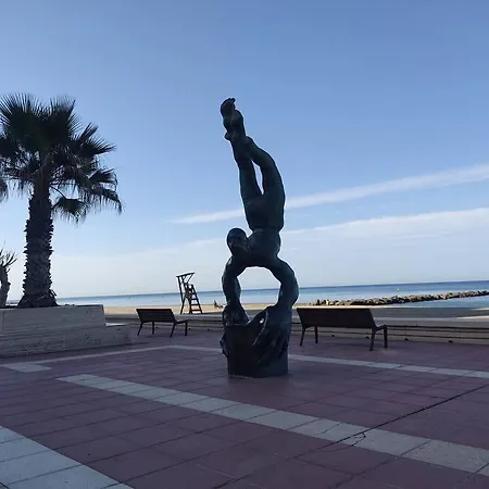 Apartamento Bonito Piso Con Vistas A La Playa Almería