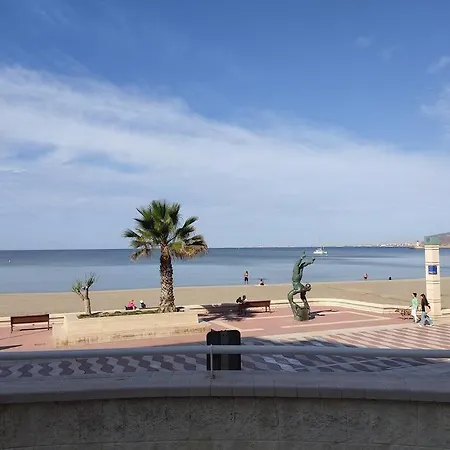 Bonito Piso Con Vistas A La Playa アパート